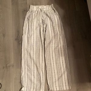 White pants with black stripes ,sienna sky ,xs ,brand new